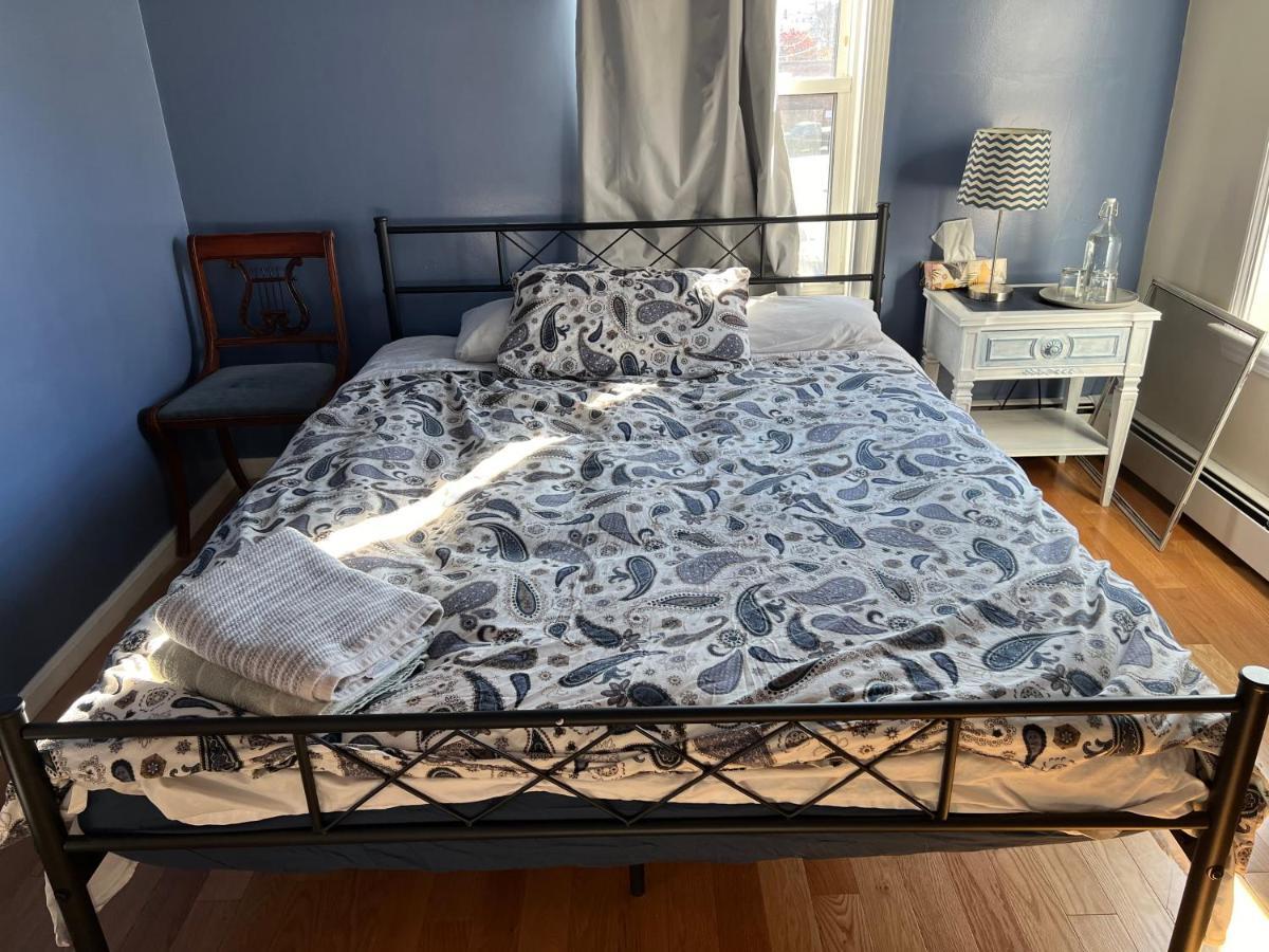 Apartment Beautiful Townhouse 2 Br's, 2 Bath's Boston