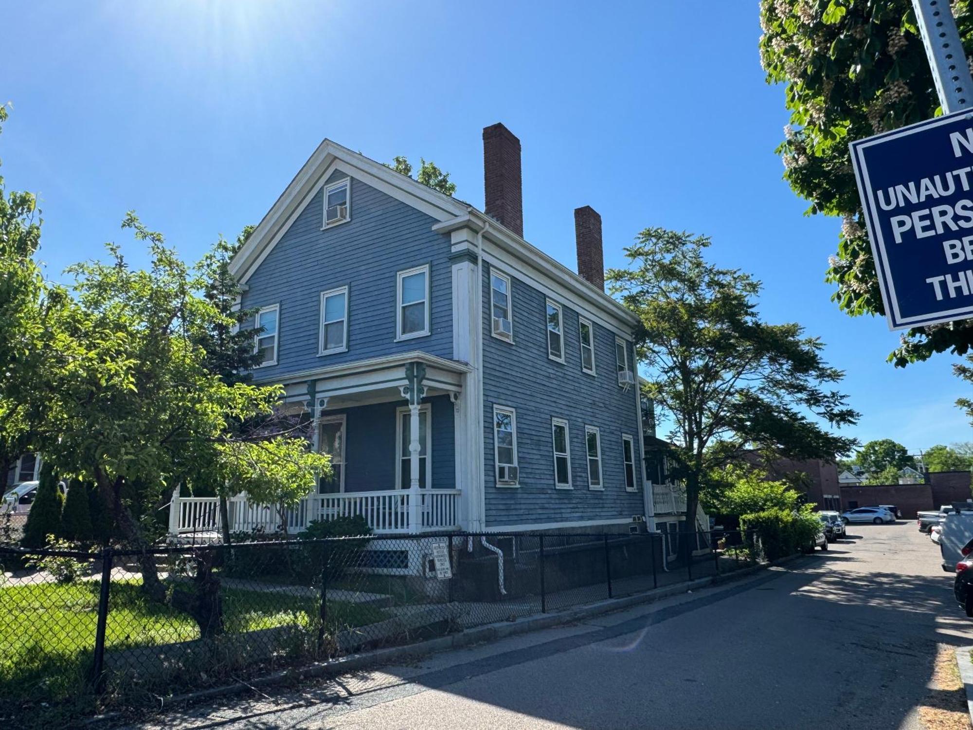 Apartamento Beautiful Townhouse 2 Br's, 2 Bath's